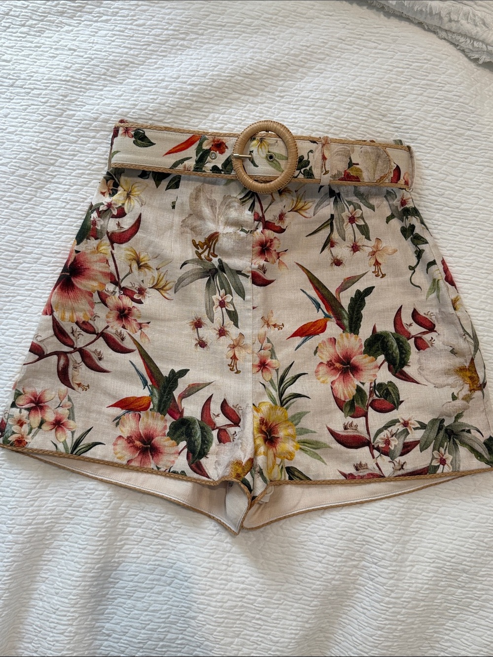 Zimmermann Floral Linen-Blend short in Cream with Multicolor Blooms - Size 1